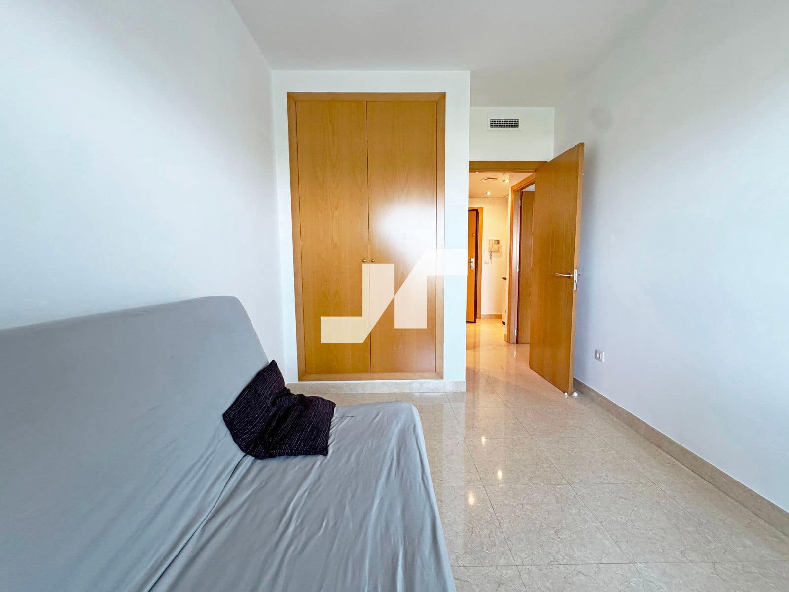 2 bedroom Flat for rent in Burriana / Borriana with pool garage - € 750 (Ref: 9581219)