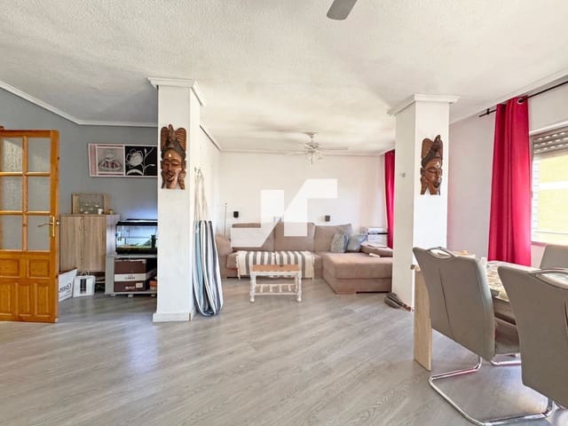 Piso de 3 habitaciones en Oropesa  en venta - 146.000 € (Ref: 9581389)