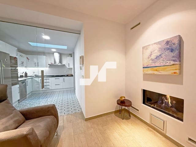 3 bedroom Villa for sale in Centro, Castelló de la Plana - € 415,000 (Ref: 9590411)