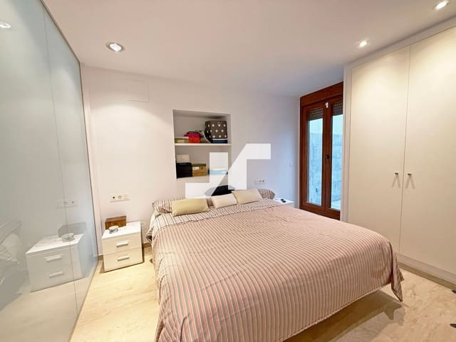 3 bedroom Villa for sale in Centro, Castelló de la Plana - € 415,000 (Ref: 9590411)