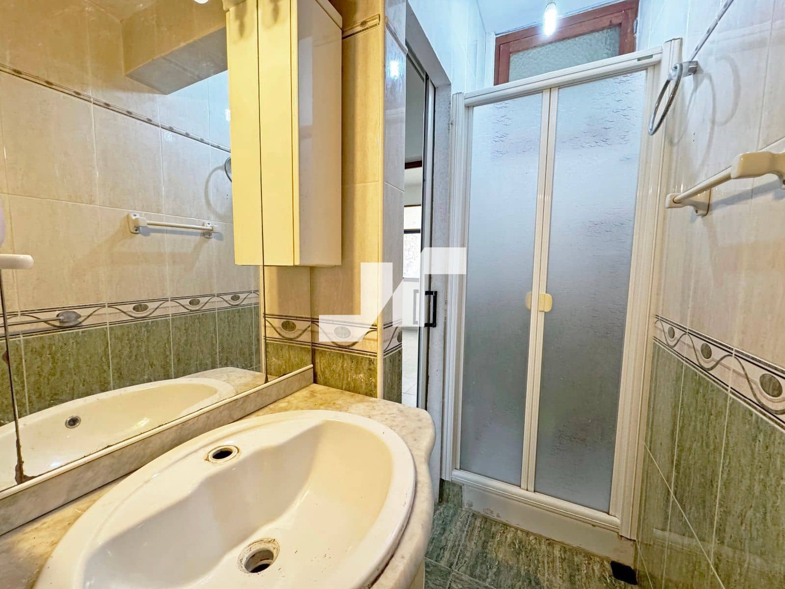 3 sovrum Villa till salu i Oropesa  - 95 000 € (Ref: 9590600)