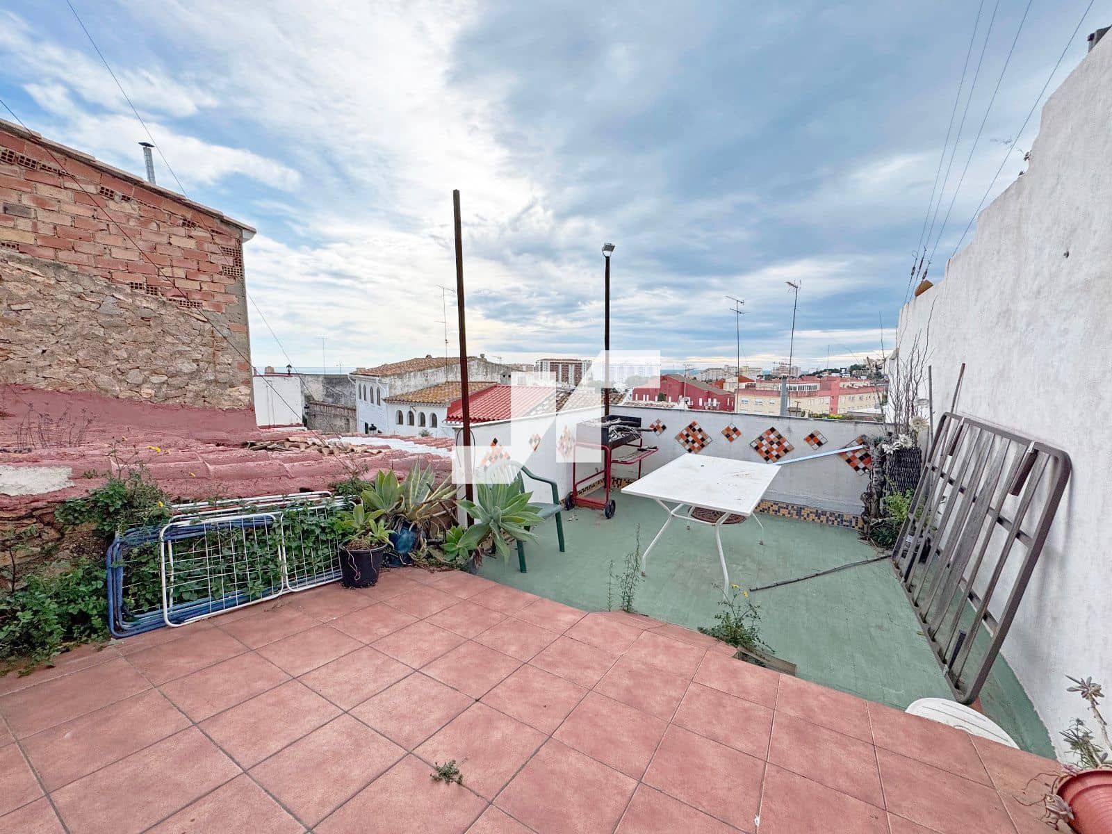 3 sovrum Villa till salu i Oropesa  - 95 000 € (Ref: 9590600)