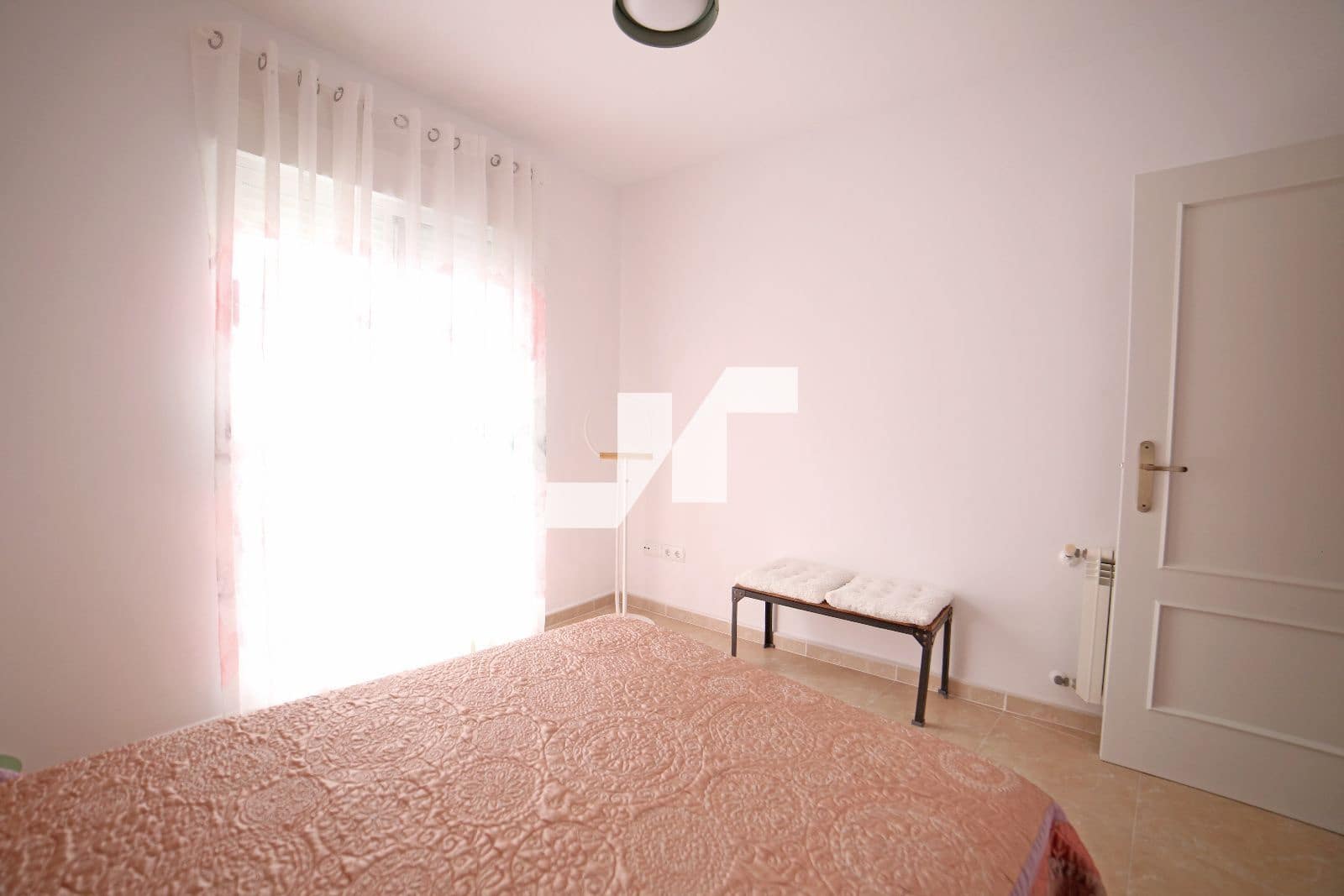 3 makuuhuone Omakotitalo myytävänä paikassa Burriana / Borriana mukana 
autotalli - 270 000 € (Ref: 9594489)