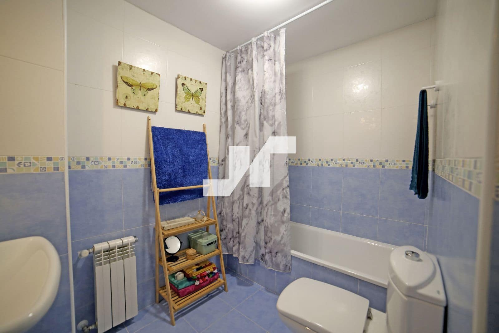 3 makuuhuone Omakotitalo myytävänä paikassa Burriana / Borriana mukana 
autotalli - 270 000 € (Ref: 9594489)