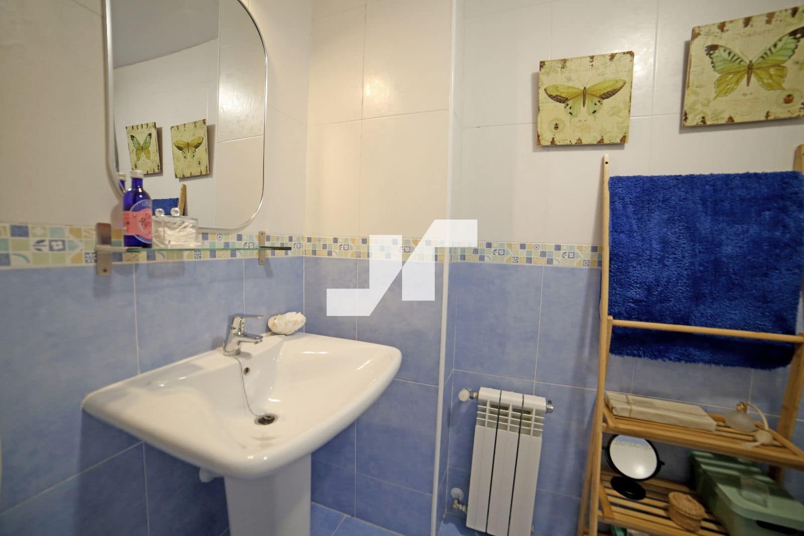 3 makuuhuone Omakotitalo myytävänä paikassa Burriana / Borriana mukana 
autotalli - 270 000 € (Ref: 9594489)