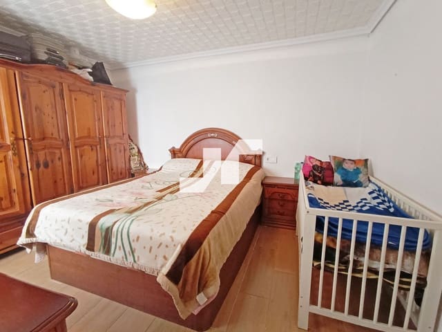 3 soveværelse Lejlighed til salg i Vila-real - € 80.000 (Ref: 9625085)