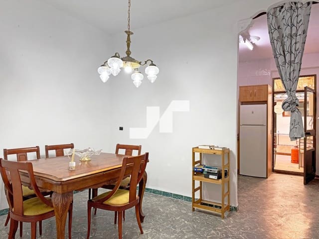 4 Zimmer Villa zu verkaufen in Vila-real - 120.000 € (Ref: 9625086)