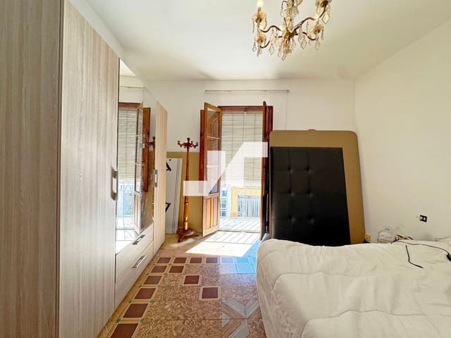 4 Zimmer Villa zu verkaufen in Vila-real - 120.000 € (Ref: 9625086)