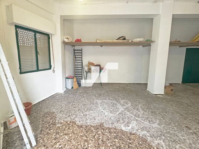 Commercial for rent in Burriana / Borriana with garage - € 300 (Ref: 9646339)