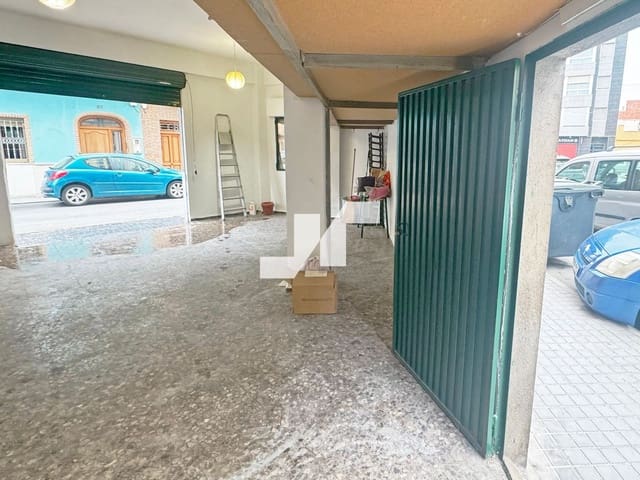 Commercial for rent in Burriana / Borriana with garage - € 300 (Ref: 9646339)