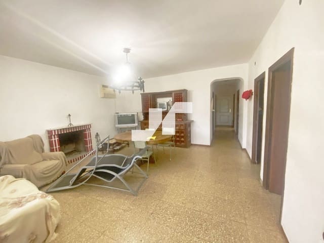 Chalet de 5 habitaciones en Vilamarxant / Villamarchante en venta con piscina - 250.000 € (Ref: 9650575)