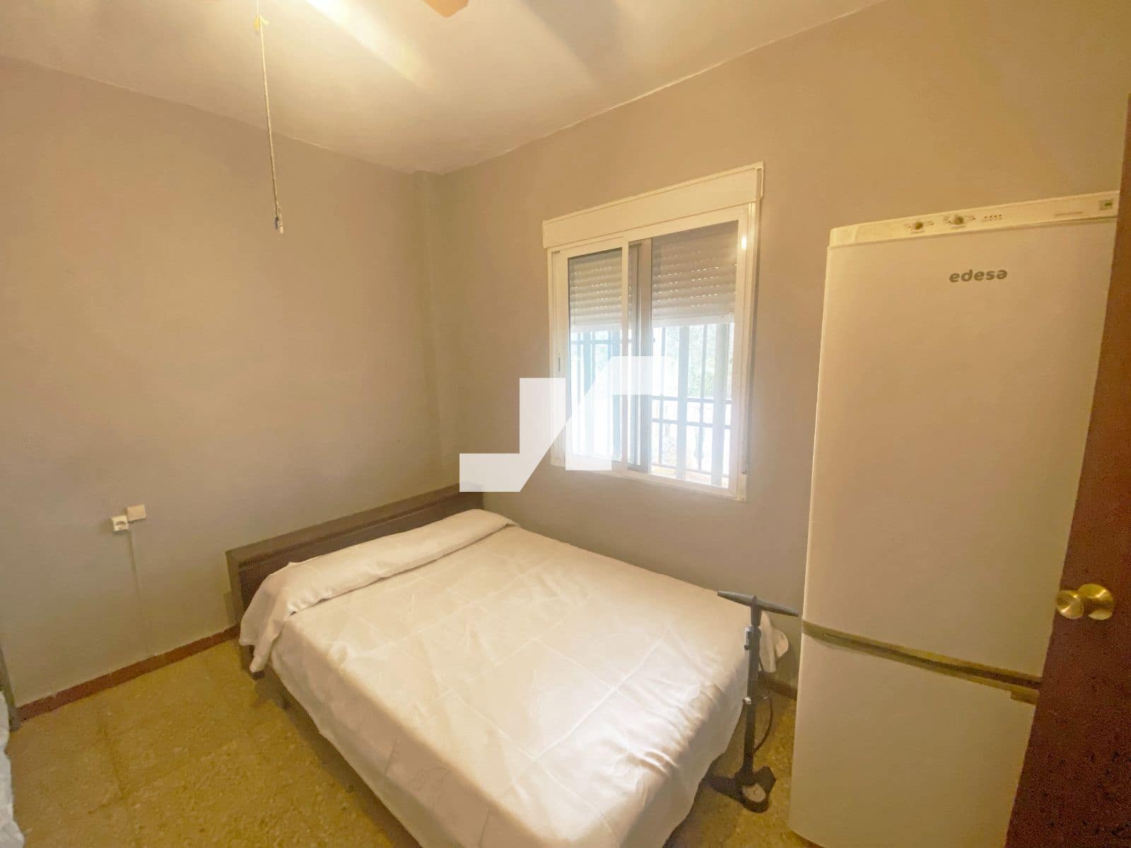 Chalet de 5 habitaciones en Vilamarxant / Villamarchante en venta con piscina - 250.000 € (Ref: 9650575)