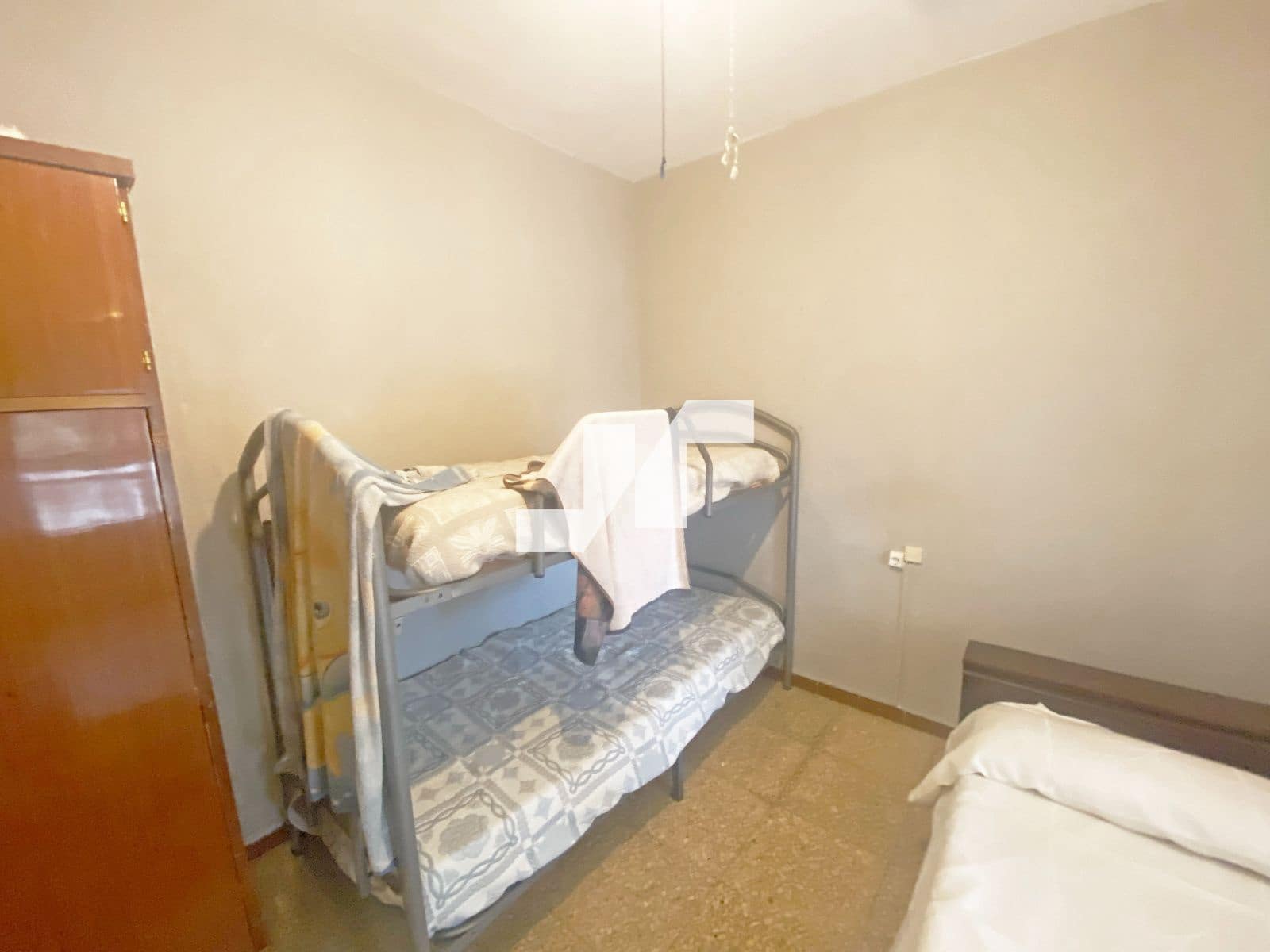 Chalet de 5 habitaciones en Vilamarxant / Villamarchante en venta con piscina - 250.000 € (Ref: 9650575)