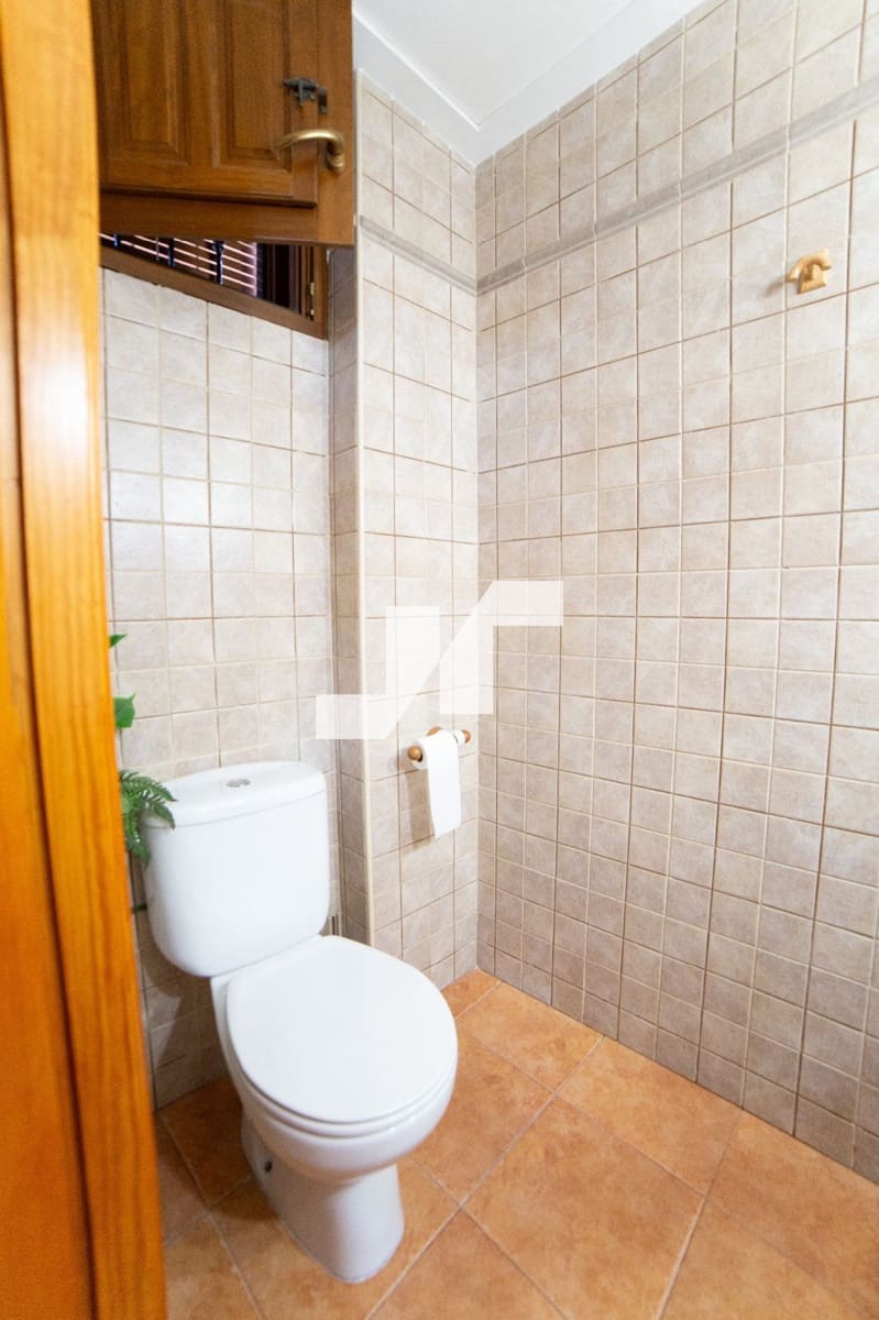 5 bedroom Villa for sale in La Vall d'Uixo with garage - € 388,000 (Ref: 9655741)