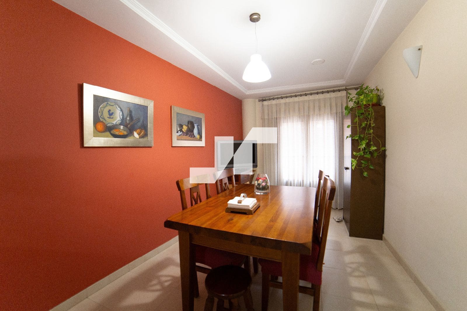 5 bedroom Villa for sale in La Vall d'Uixo with garage - € 388,000 (Ref: 9655741)