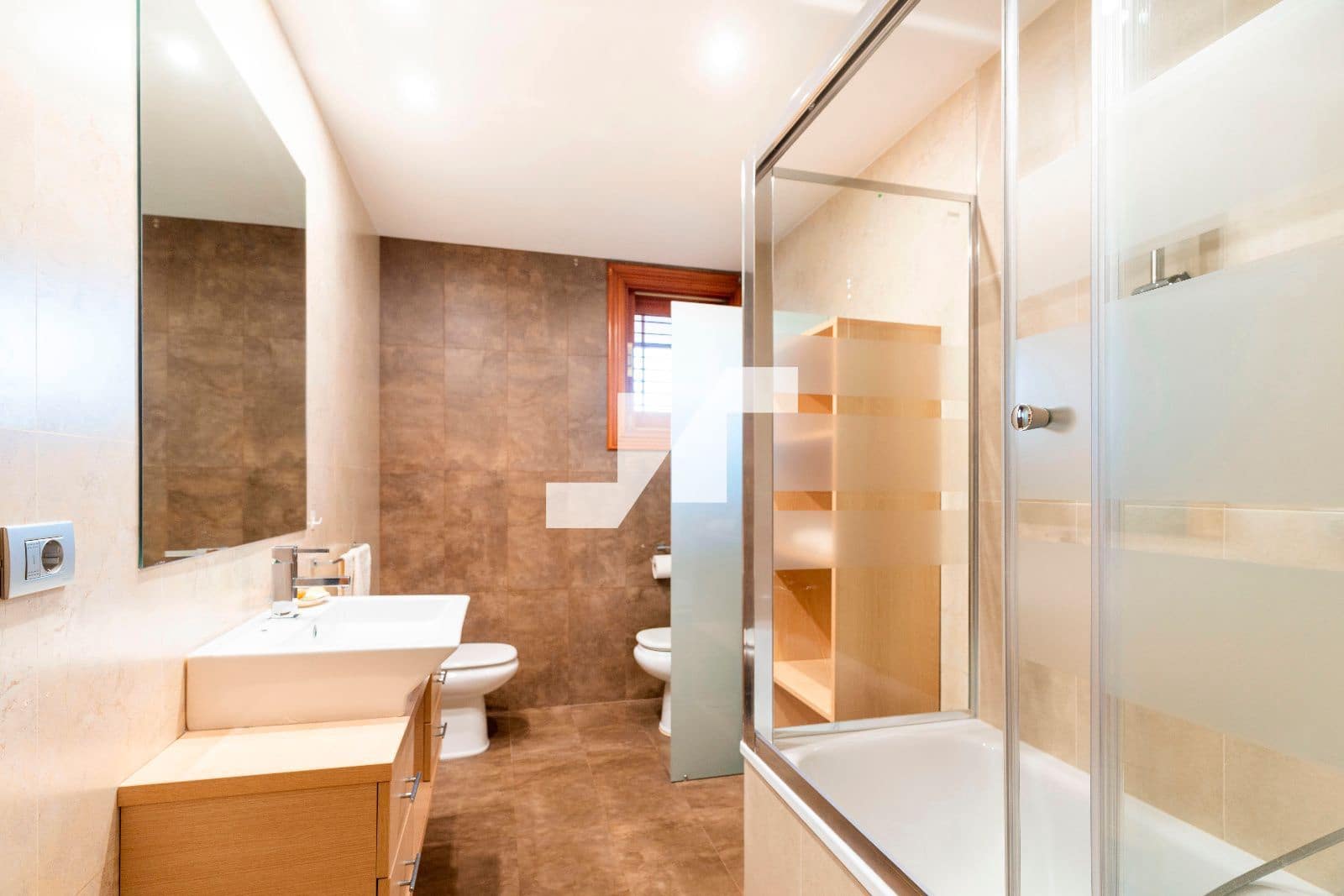 5 slaapkamer Villa te koop in Benicassim met zwembad garage - € 1.690.000 (Ref: 9656606)