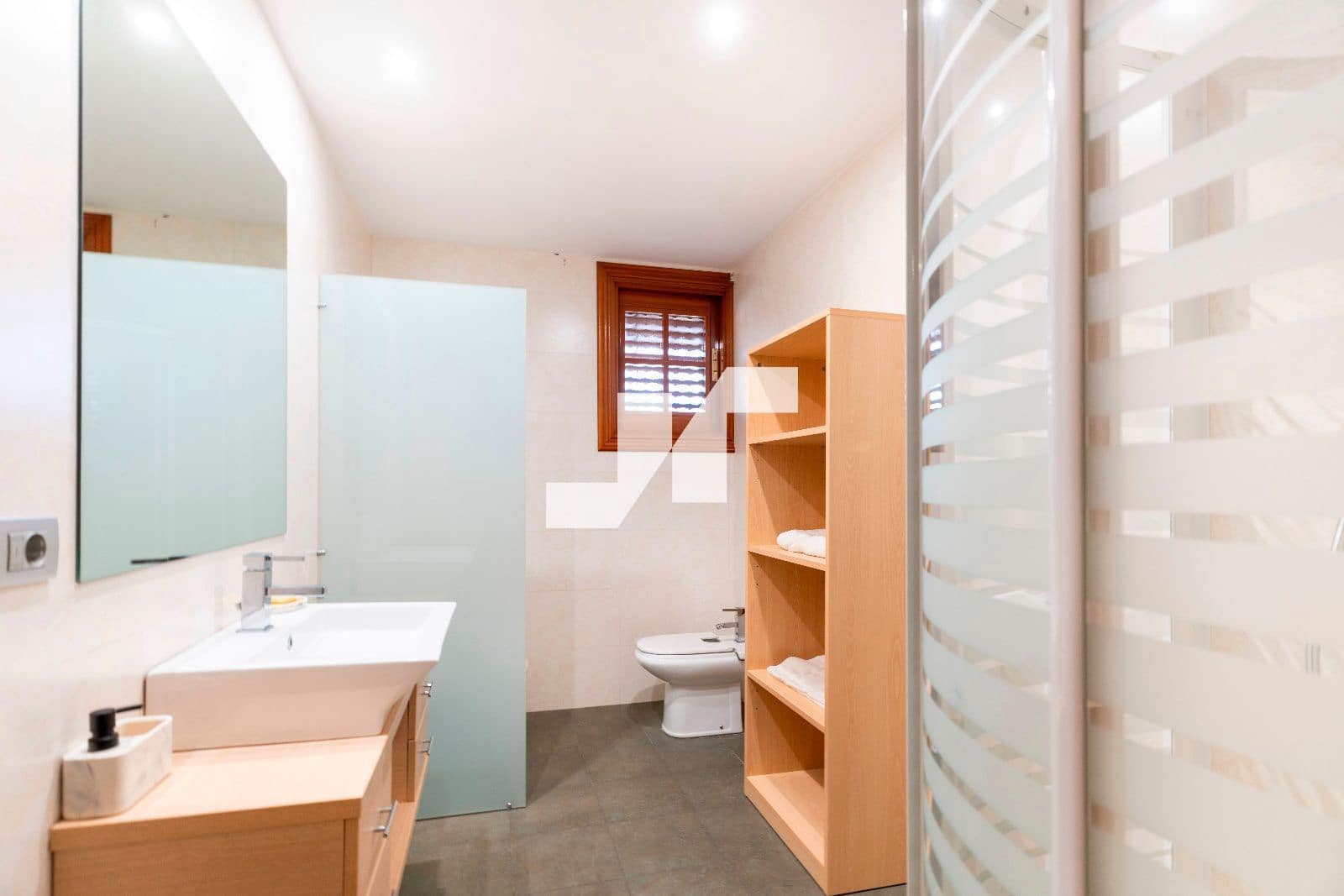 5 slaapkamer Villa te koop in Benicassim met zwembad garage - € 1.690.000 (Ref: 9656606)