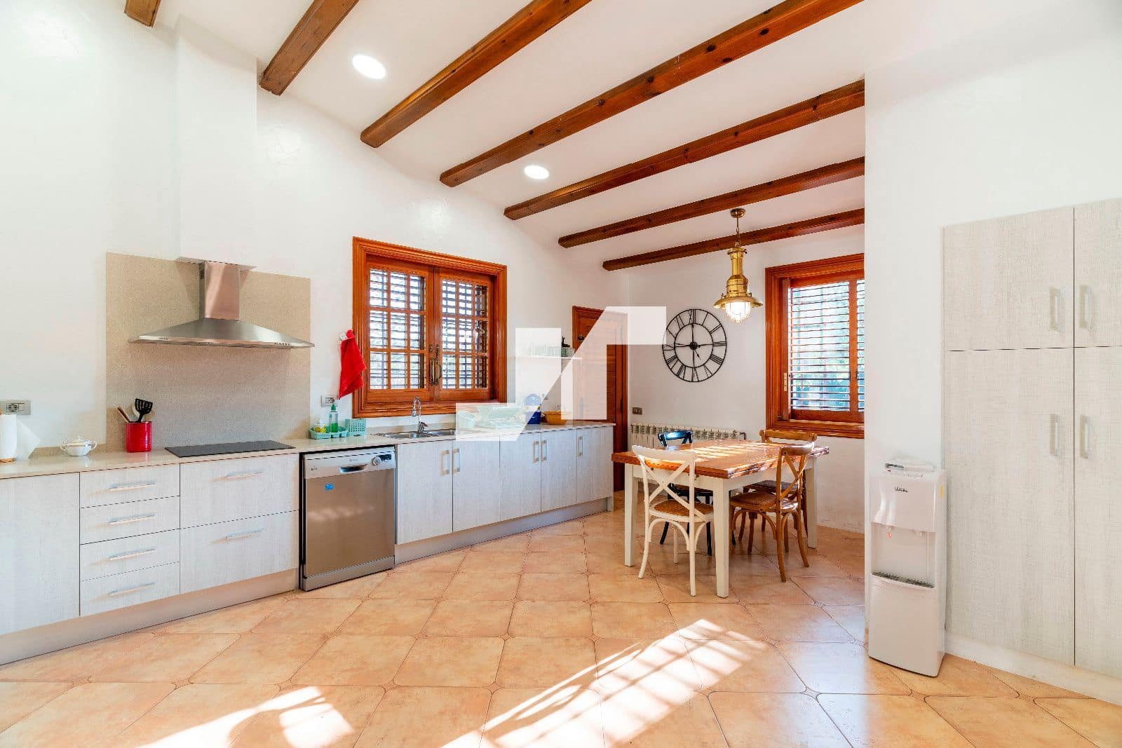 5 slaapkamer Villa te koop in Benicassim met zwembad garage - € 1.690.000 (Ref: 9656606)