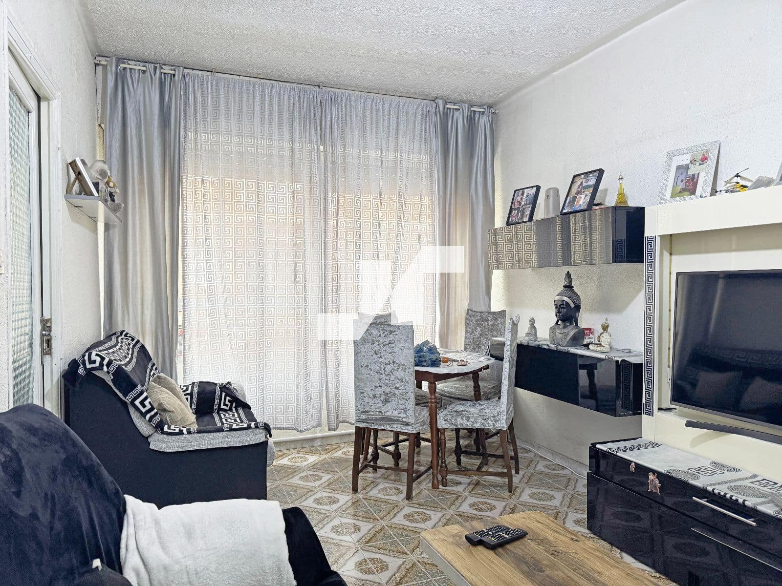 3 bedroom Flat for sale in La Vall d'Uixo - € 78,000 (Ref: 9669695)