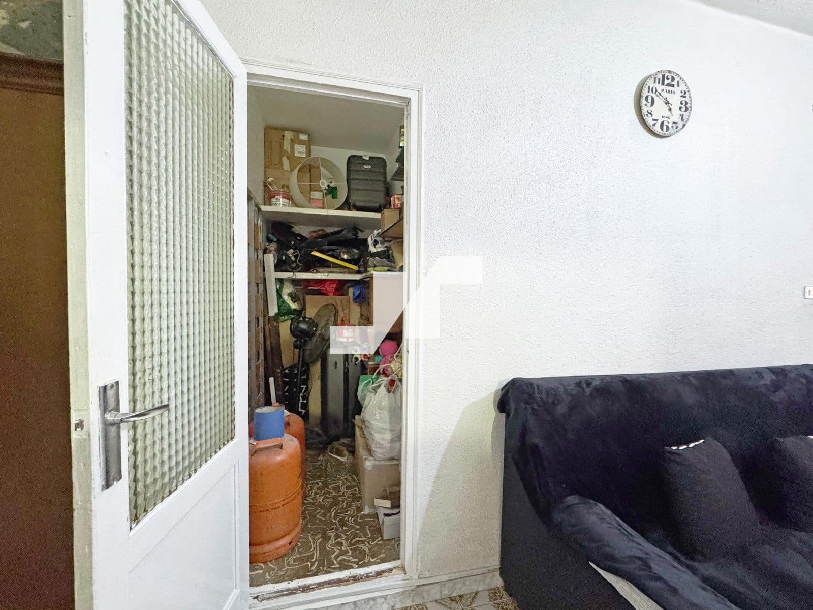 3 bedroom Flat for sale in La Vall d'Uixo - € 78,000 (Ref: 9669695)