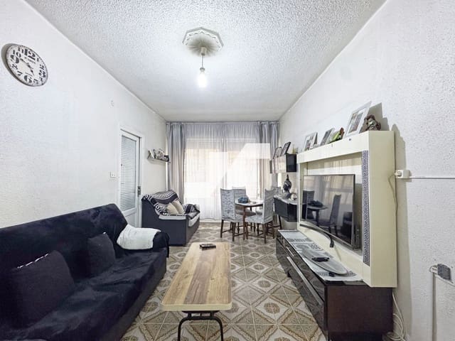 3 bedroom Flat for sale in La Vall d'Uixó - € 78,000 (Ref: 9669695)