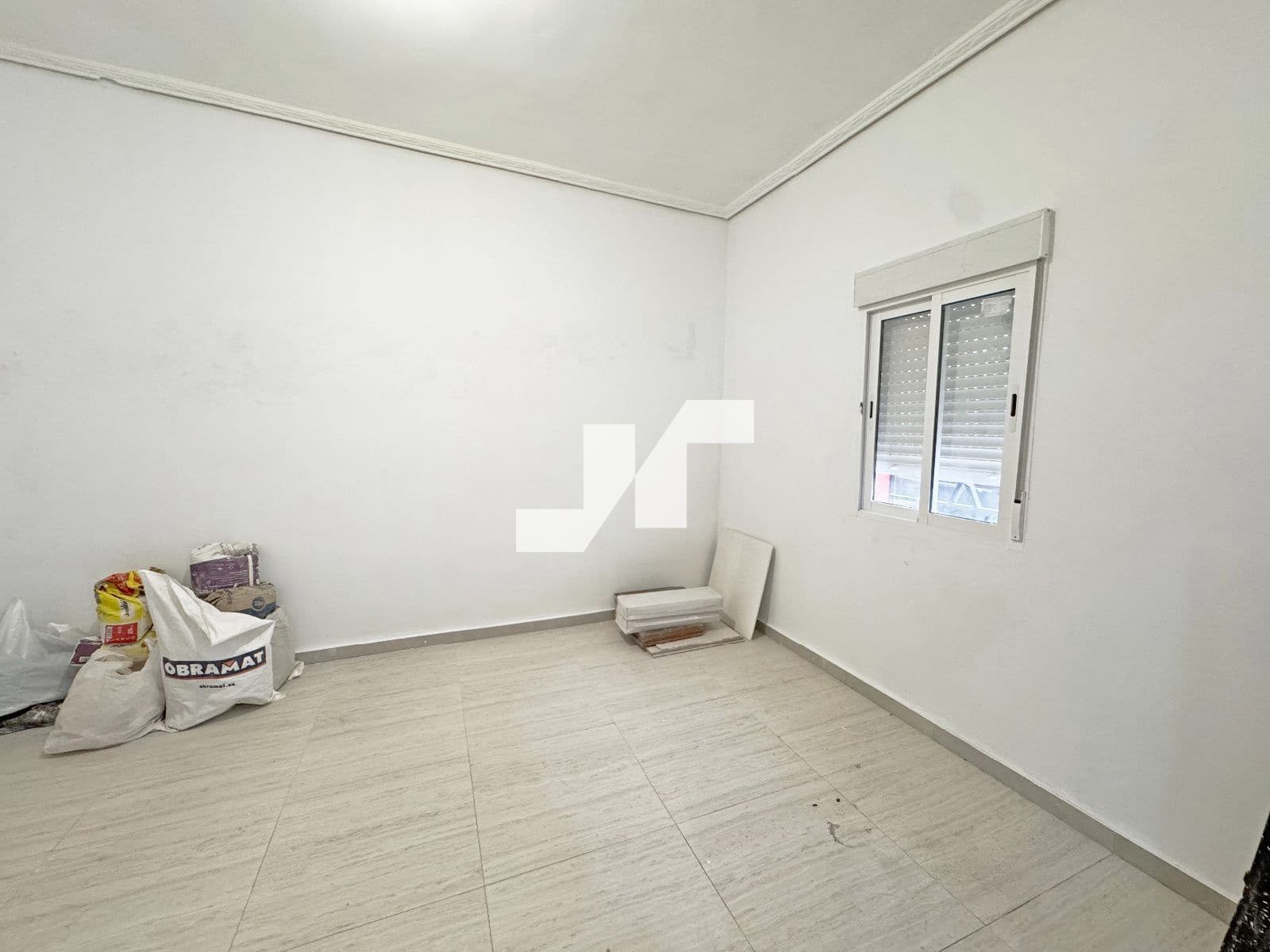 4 soveværelse Villa til salg i Vila-real - € 100.000 (Ref: 9669761)