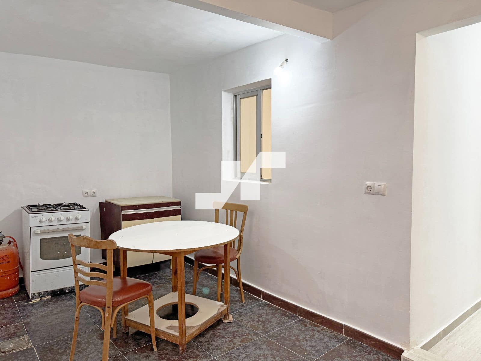 4 soveværelse Villa til salg i Vila-real - € 100.000 (Ref: 9669761)