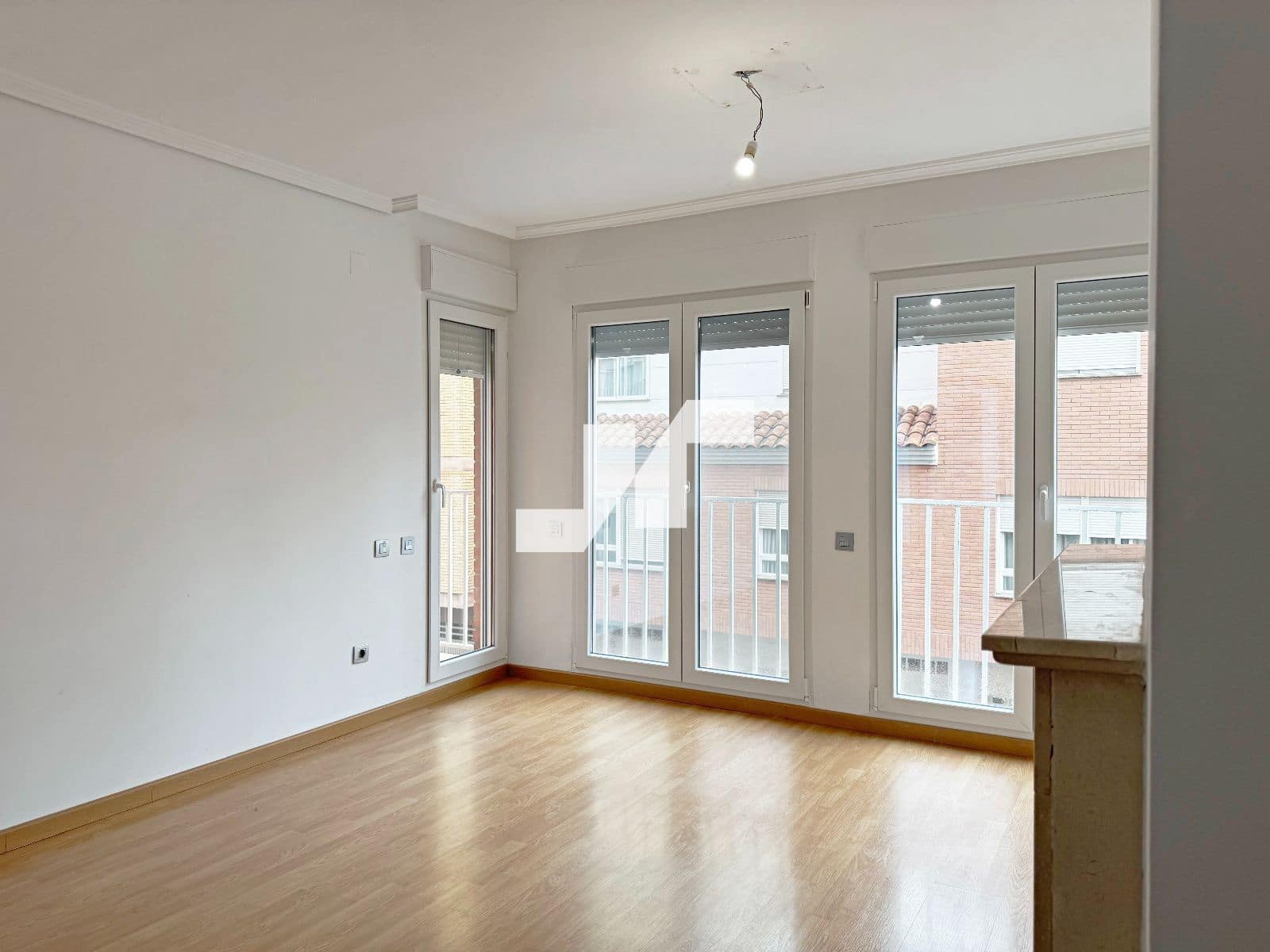 3 bedroom Flat for sale in Vila-real with garage - € 230,000 (Ref: 9675923)