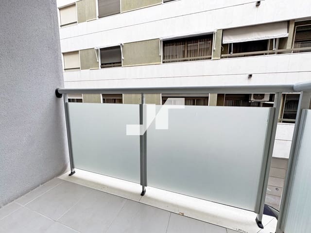 4 bedroom Flat for sale in Burriana / Borriana with garage - € 190,000 (Ref: 9675924)