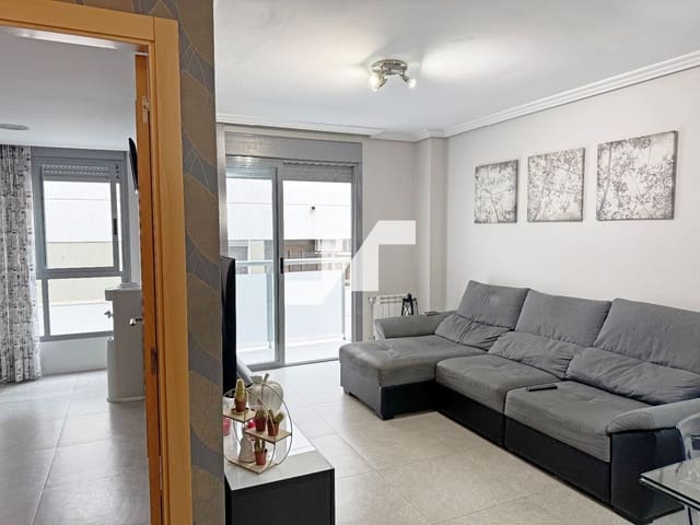 4 bedroom Flat for sale in Burriana / Borriana with garage - € 190,000 (Ref: 9675924)