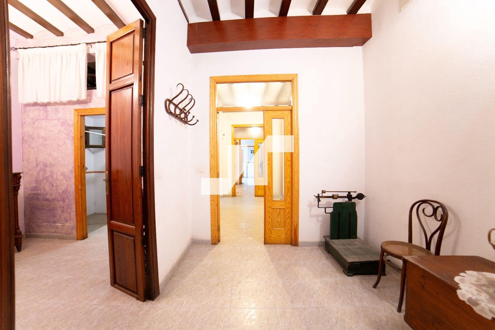 4 bedroom Villa for sale in Castello de la Plana - € 215,000 (Ref: 9679251)