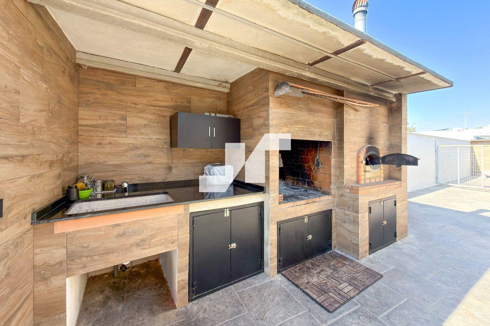 5 soverom Villa til salgs i Vila-real med svømmebasseng garasje - € 650 000 (Ref: 9699313)