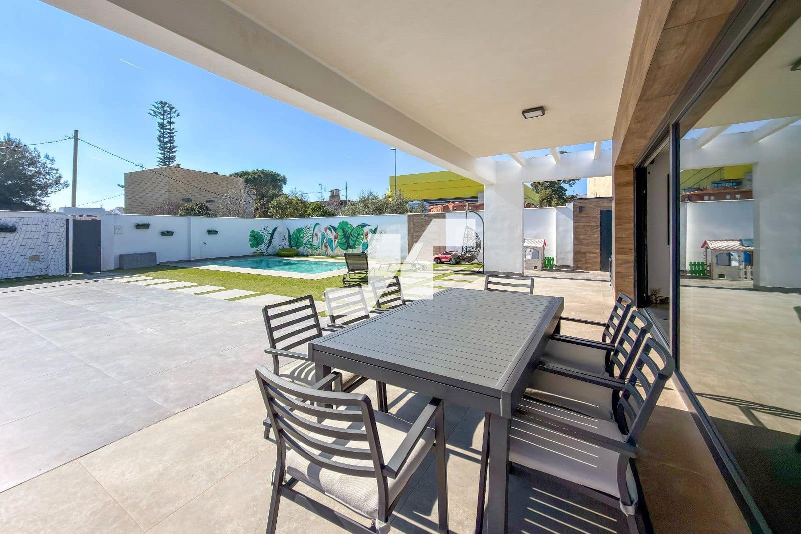 5 soverom Villa til salgs i Vila-real med svømmebasseng garasje - € 650 000 (Ref: 9699313)