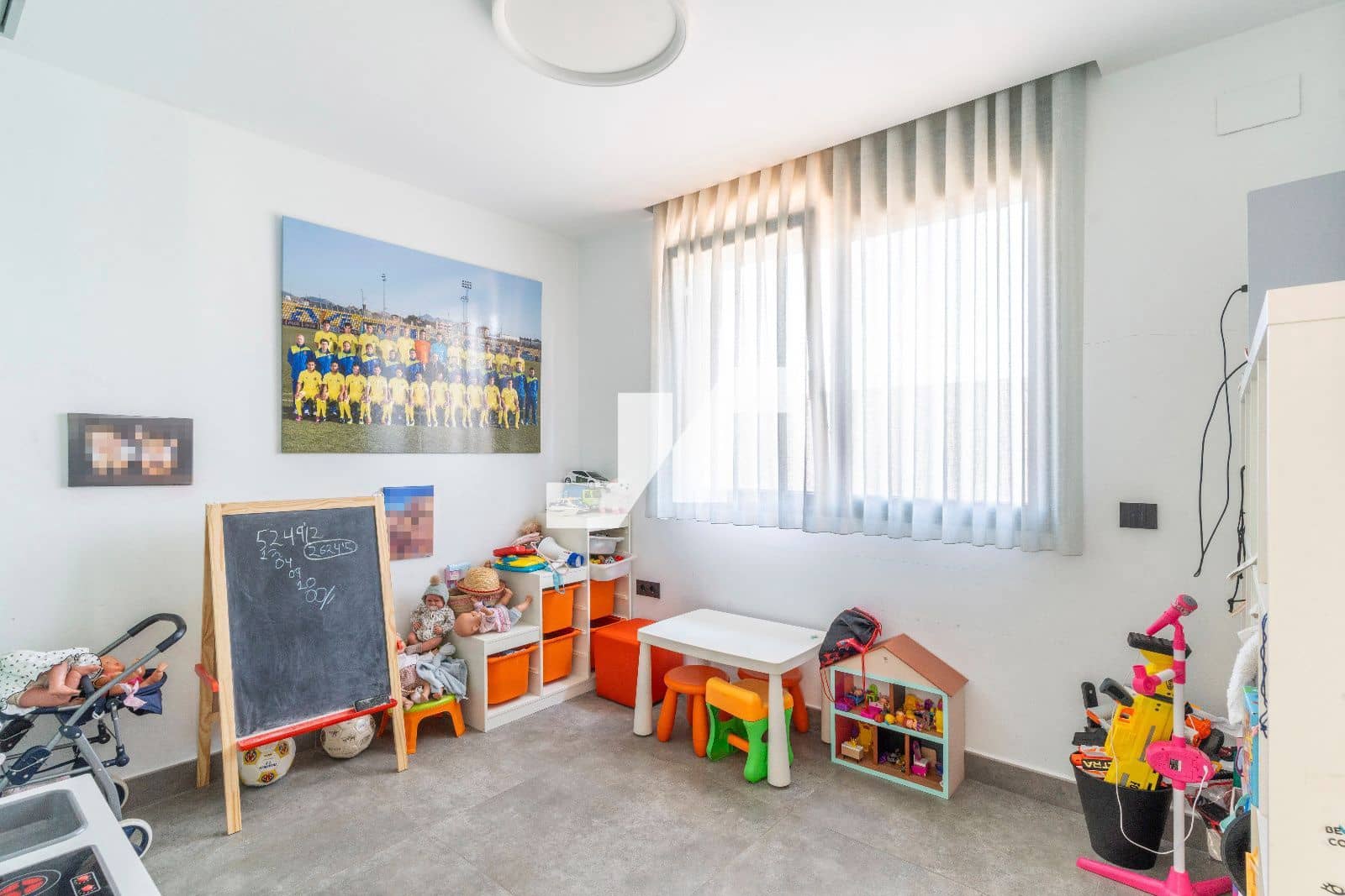 5 soverom Villa til salgs i Vila-real med svømmebasseng garasje - € 650 000 (Ref: 9699313)