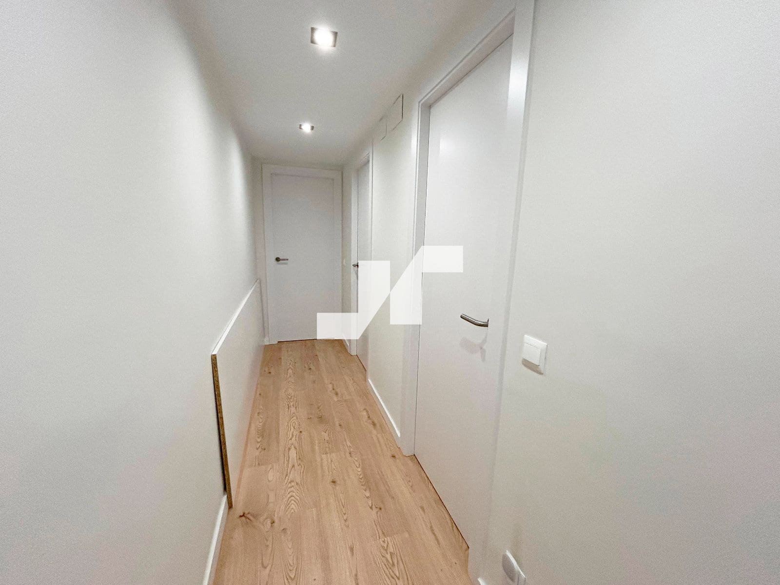 3 bedroom Flat for sale in Castello de la Plana with garage - € 220,000 (Ref: 9700136)