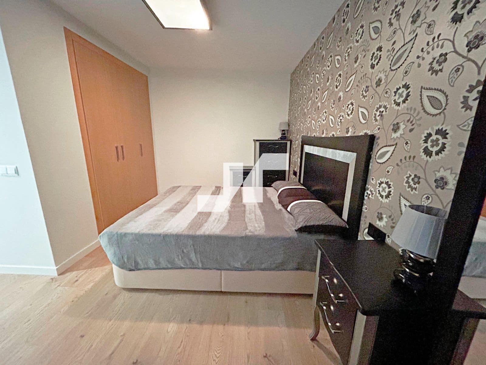 3 bedroom Flat for sale in Castello de la Plana with garage - € 220,000 (Ref: 9700136)