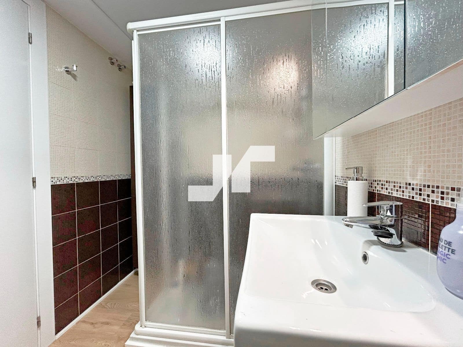 3 bedroom Flat for sale in Castello de la Plana with garage - € 220,000 (Ref: 9700136)