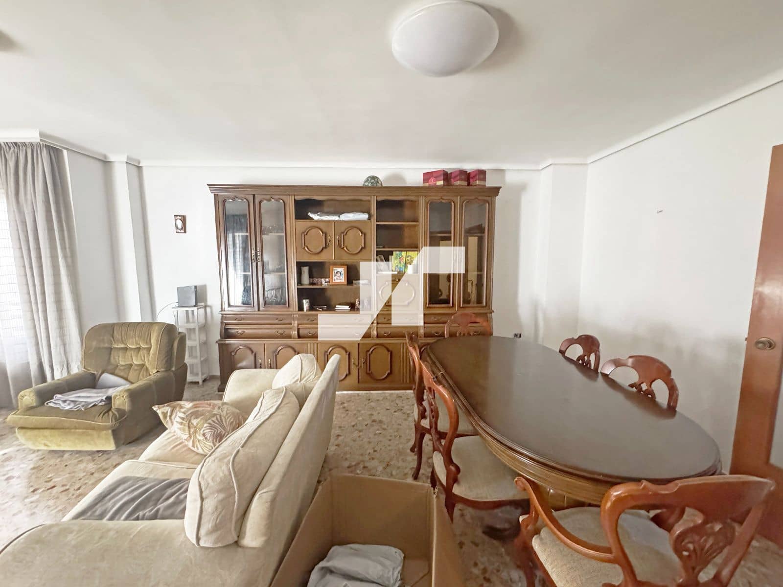 4 bedroom Flat for sale in Vila-real with garage - € 192,000 (Ref: 9734131)