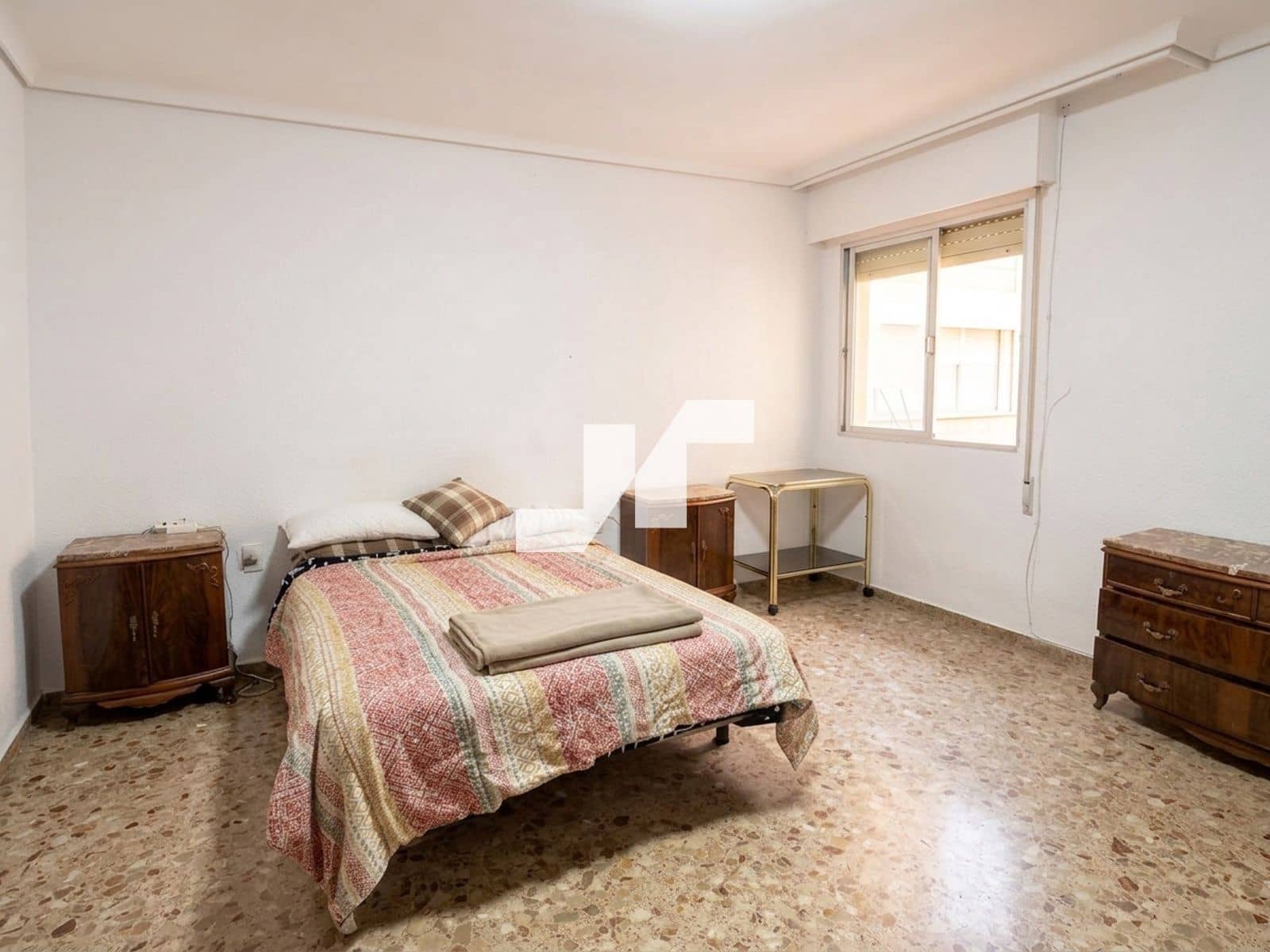 4 bedroom Flat for sale in Vila-real with garage - € 192,000 (Ref: 9734131)