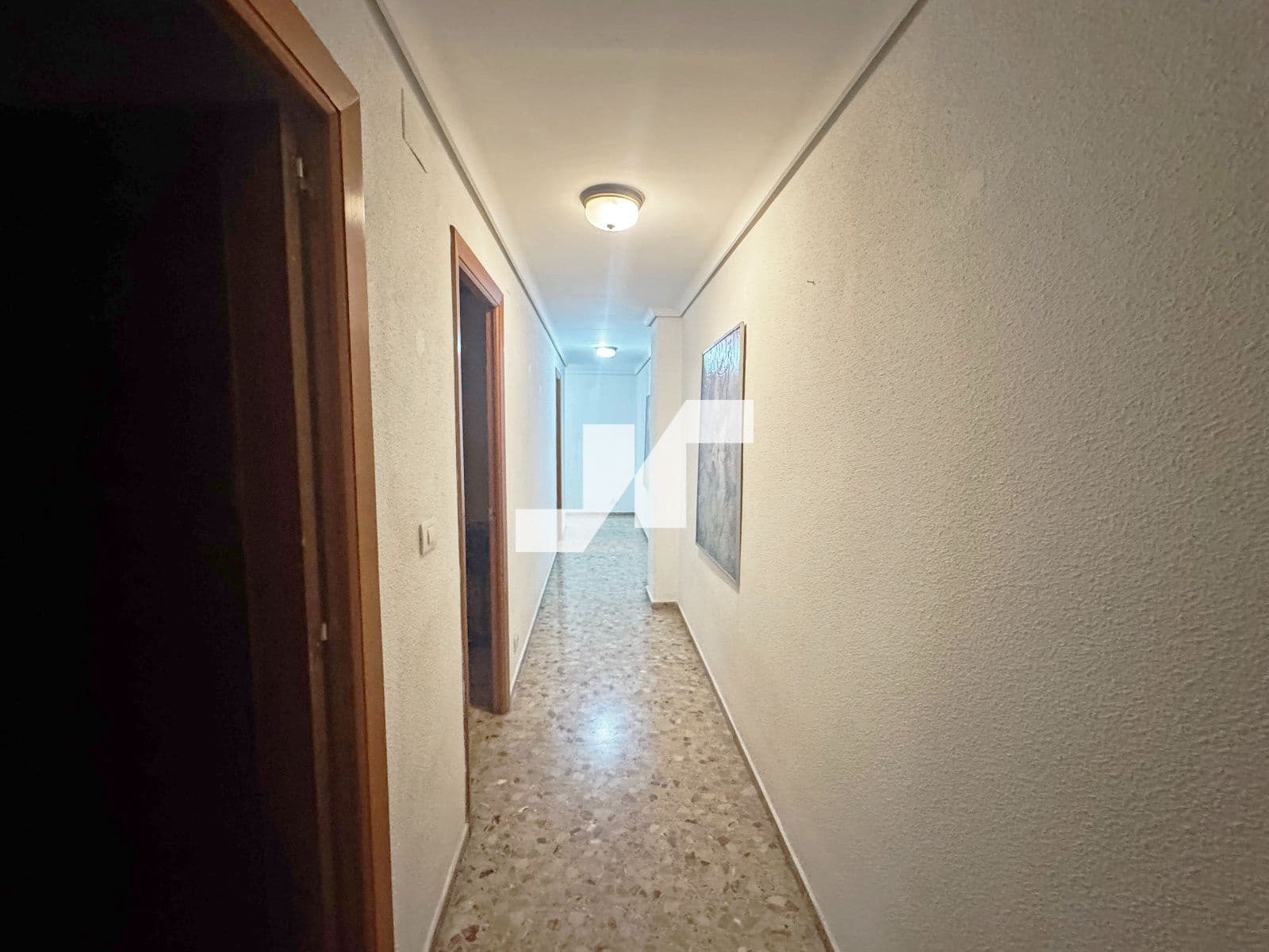 4 bedroom Flat for sale in Vila-real with garage - € 192,000 (Ref: 9734131)