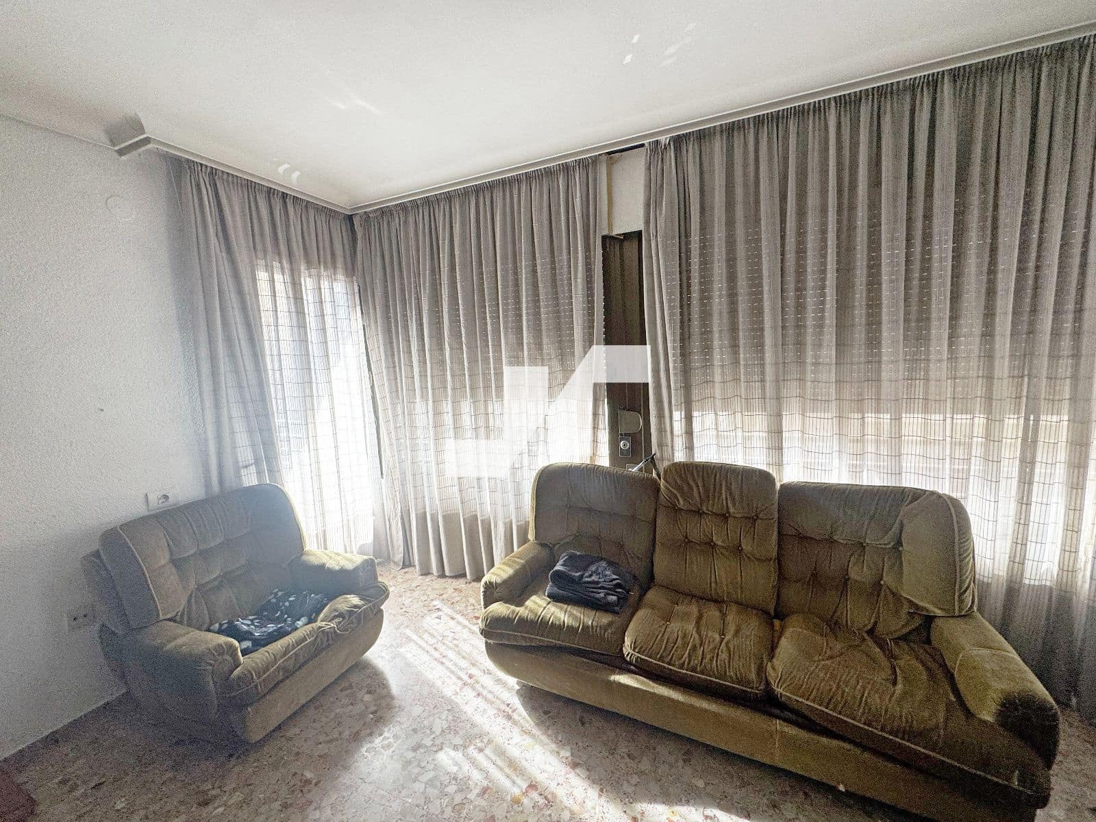 4 bedroom Flat for sale in Vila-real with garage - € 192,000 (Ref: 9734131)