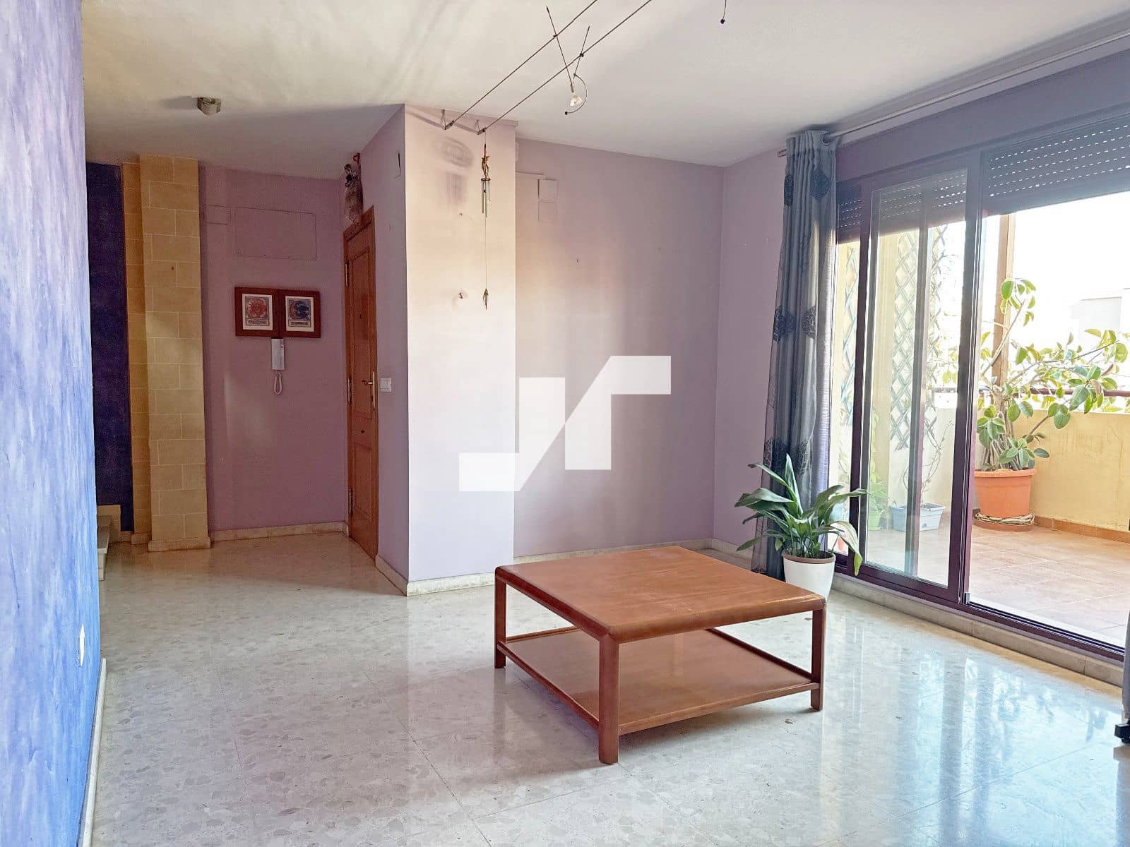 3 bedroom Flat for sale in Castello de la Plana with garage - € 195,000 (Ref: 9734993)