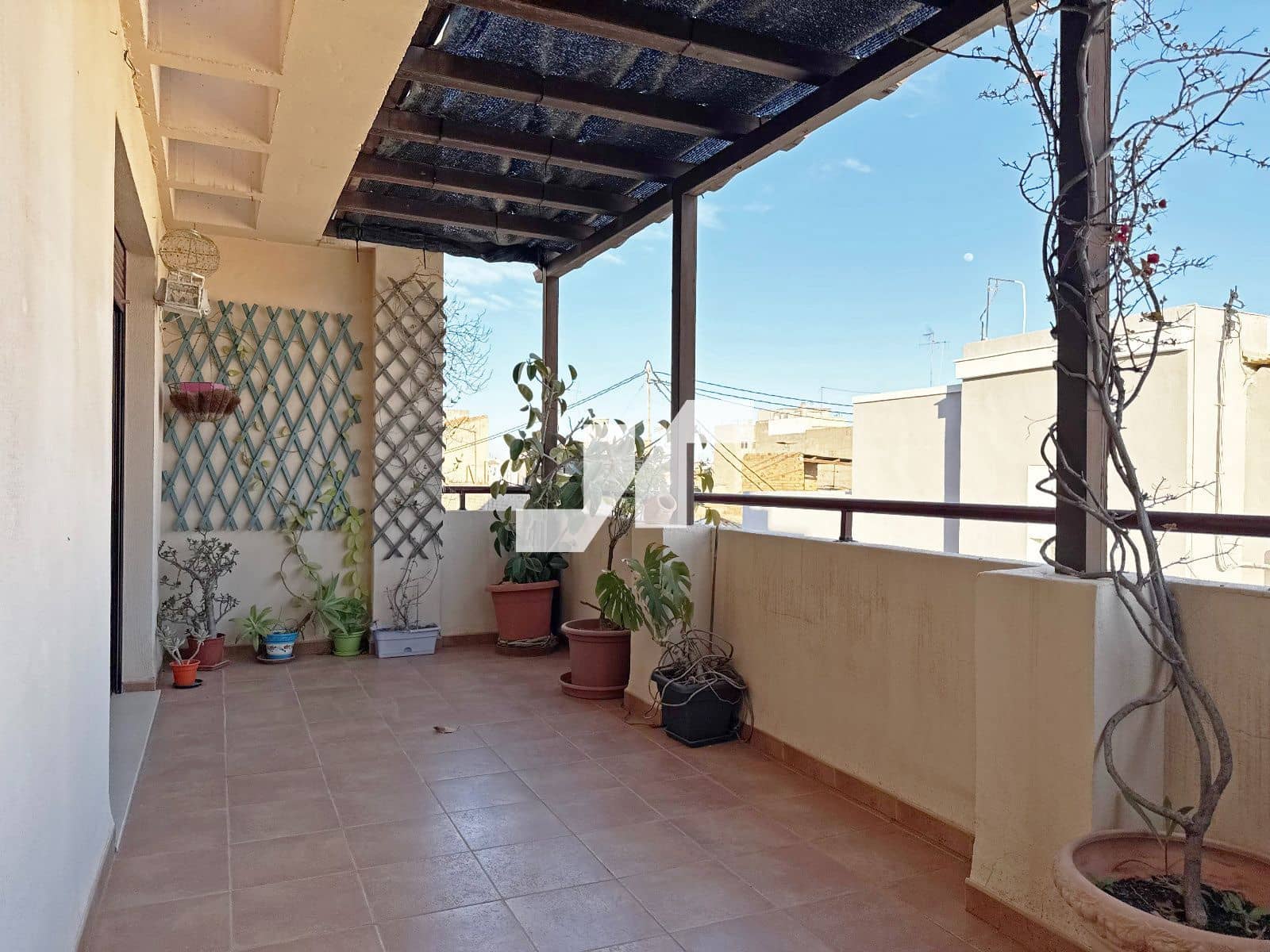 3 bedroom Flat for sale in Castello de la Plana with garage - € 195,000 (Ref: 9734993)