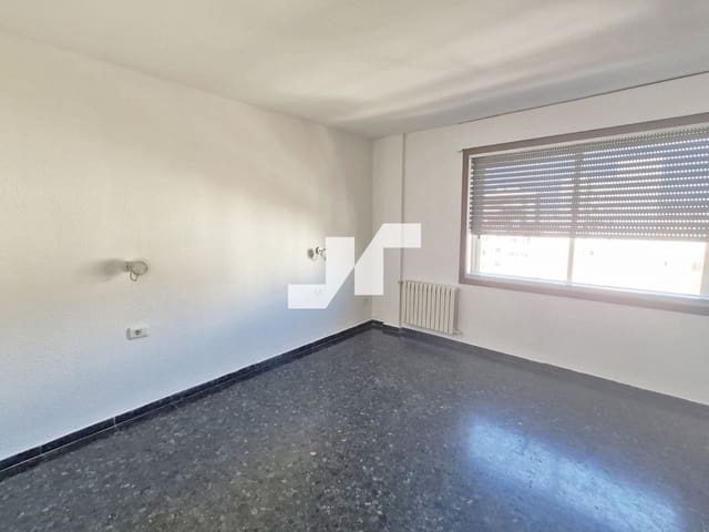 2 sovrum Lägenhet att hyra i Centro, Castelló de la Plana - 850 € (Ref: 9753441)