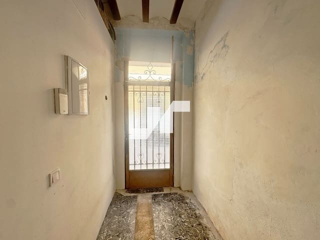 3 soveværelse Villa til salg i Burriana / Borriana - € 80.000 (Ref: 9776838)