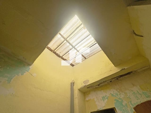 3 soveværelse Villa til salg i Burriana / Borriana - € 80.000 (Ref: 9776838)