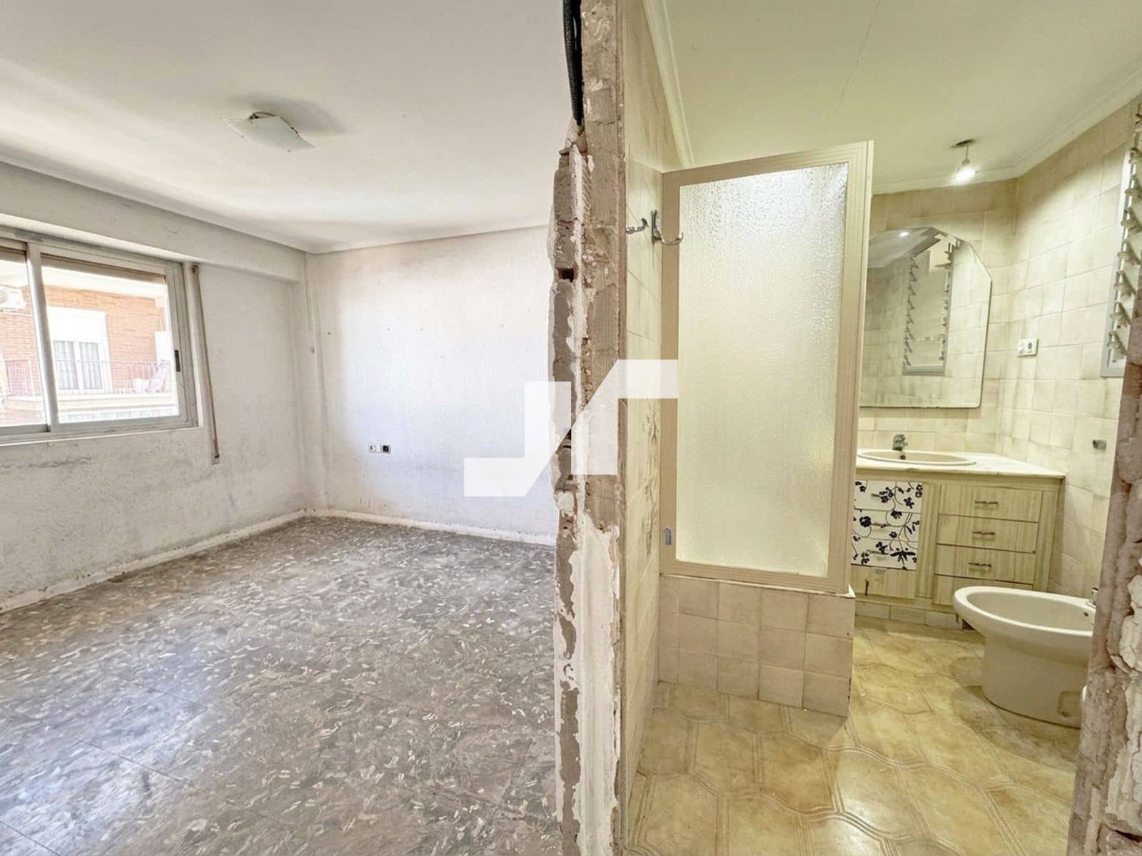 4 sypialnia Mieszkanie na sprzedaż w Castello de la Plana - 139 000 € (Ref: 9776839)