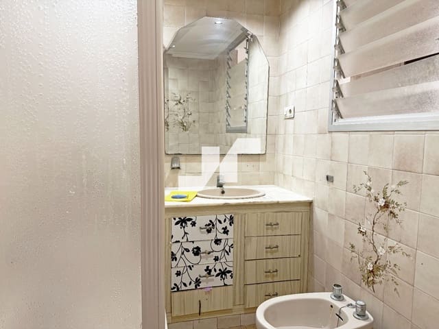 4 sypialnia Mieszkanie na sprzedaż w Norte, Castelló de la Plana - 139 000 € (Ref: 9776839)