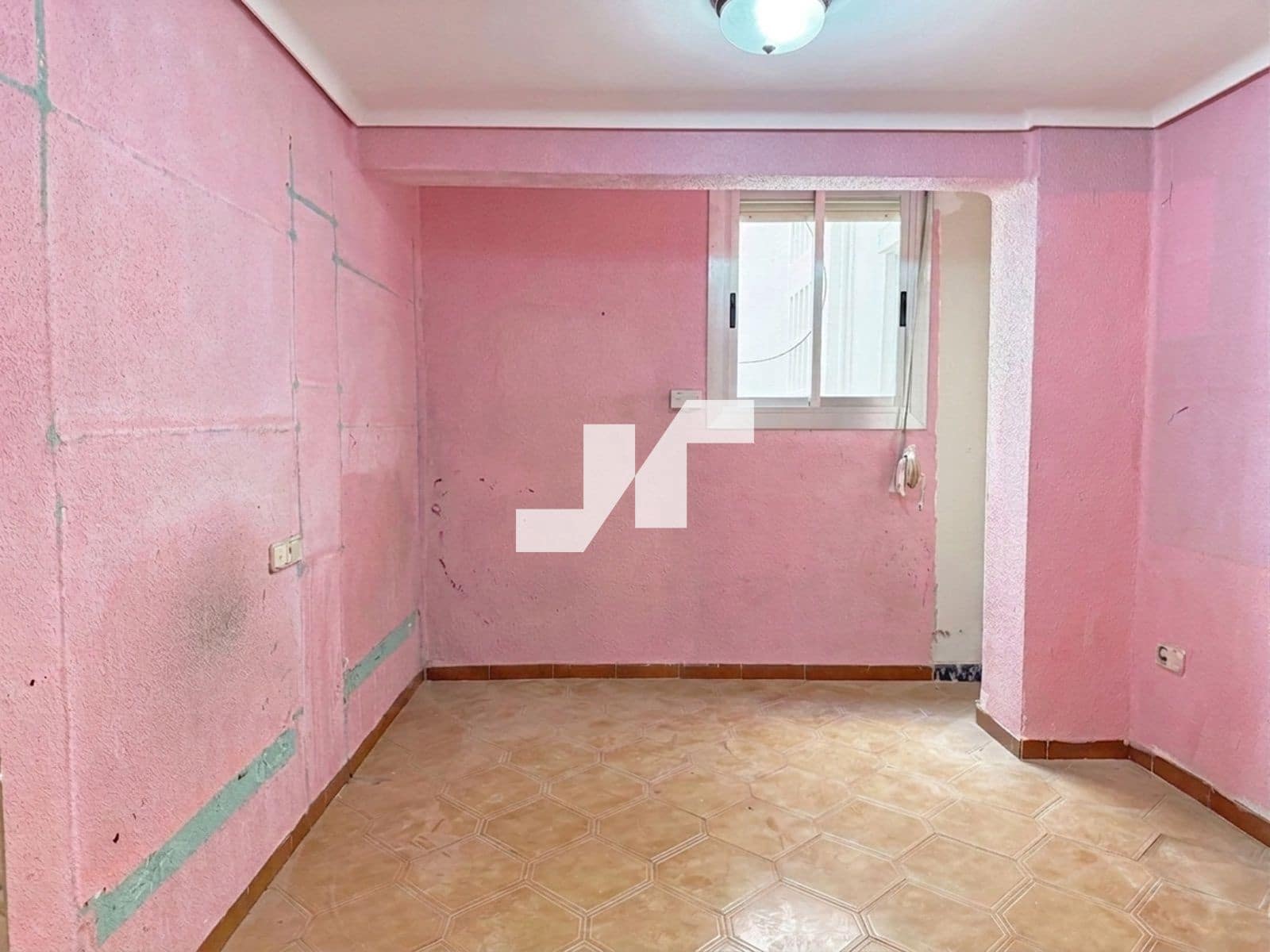 4 sypialnia Mieszkanie na sprzedaż w Castello de la Plana - 139 000 € (Ref: 9776839)