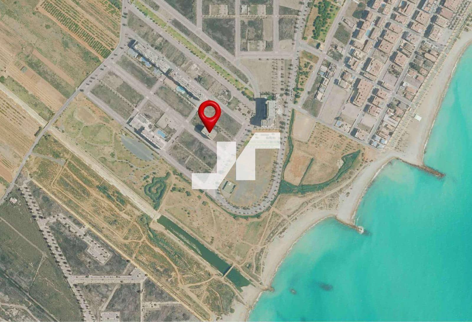 Piso de 3 habitaciones en Moncofa en venta con piscina garaje - 254.000 € (Ref: 9778774)